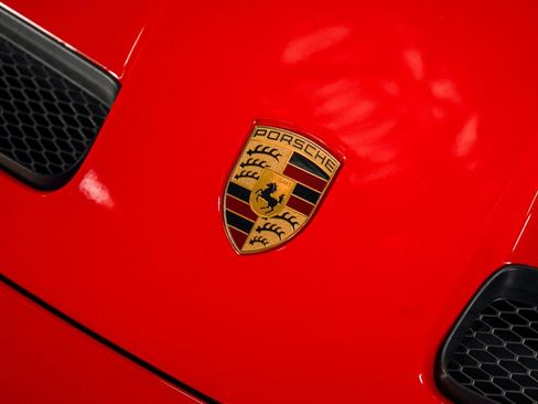 Used 2023 Porsche 911 GT3 image 12