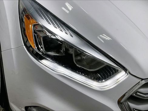 Used 2018 Ford Escape SEL w/ Canadian Touring Package image 32