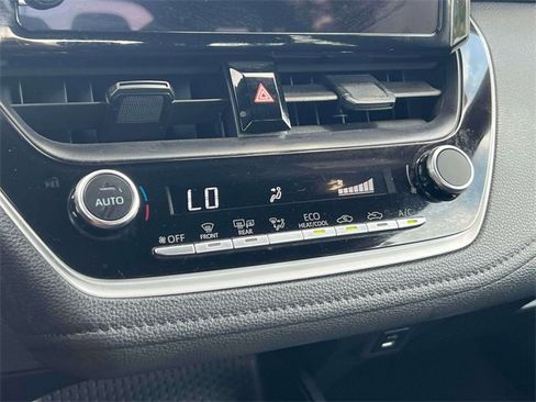 Certified 2024 Toyota Corolla SE image 34