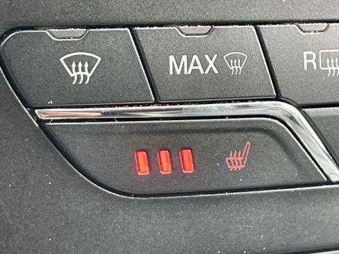 Used 2019 Ford Edge SEL w/ Equipment Group 201A AWD/4WD image 24