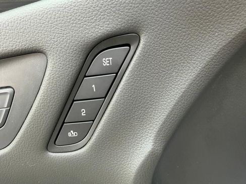 Used 2020 Buick Envision Essence FWD image 14