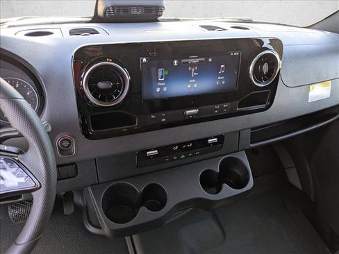 New 2026 Mercedes-Benz Sprinter 2500 image 12