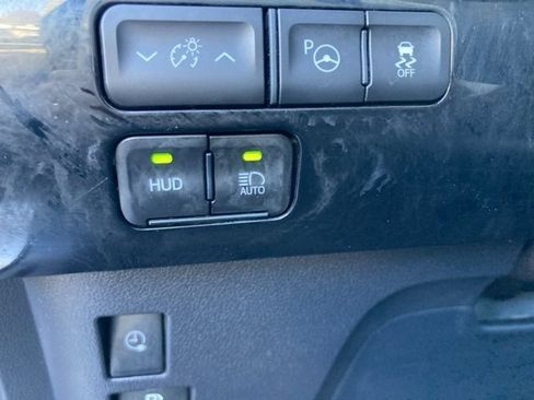 Used 2019 Toyota Prius Prime image 25