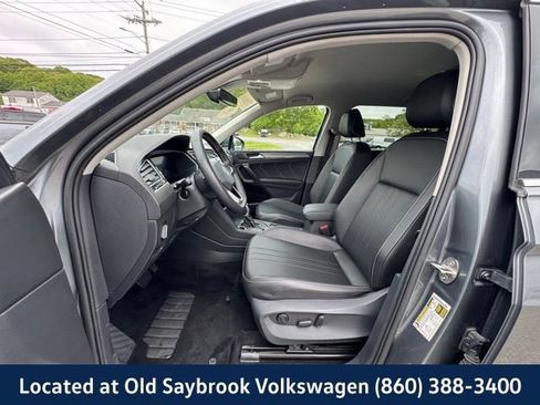 Certified 2024 Volkswagen Tiguan SE AWD/4WD image 30