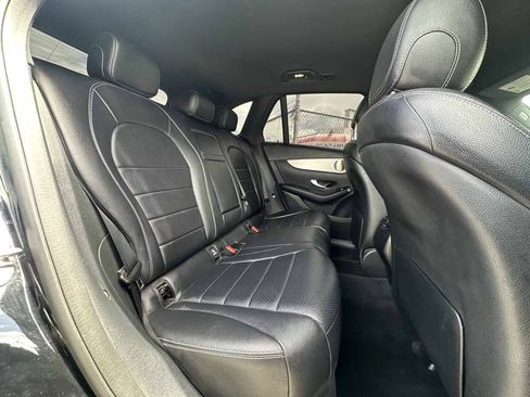Used 2017 Mercedes-Benz GLC 300 4MATIC w/ Premium 1 Package image 28