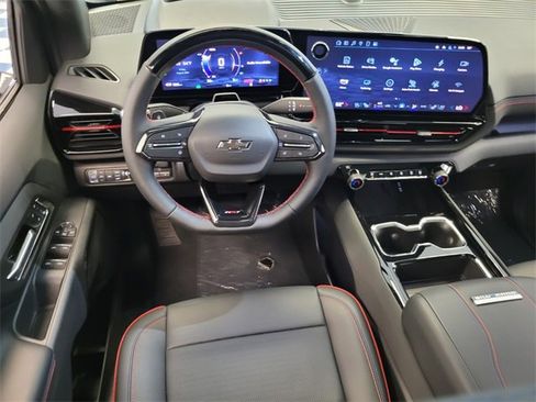 New 2024 Chevrolet Silverado EV RST image 7