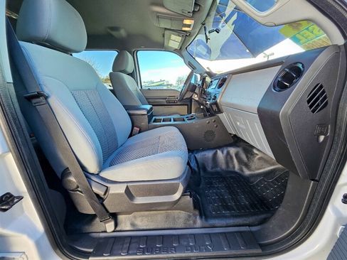 Used 2014 Ford F450 XL w/ Power Equipment Group image 19