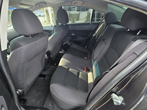 Used 2014 Chevrolet Cruze LT image 8