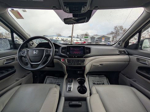 Used 2023 Honda Ridgeline RTL image 2