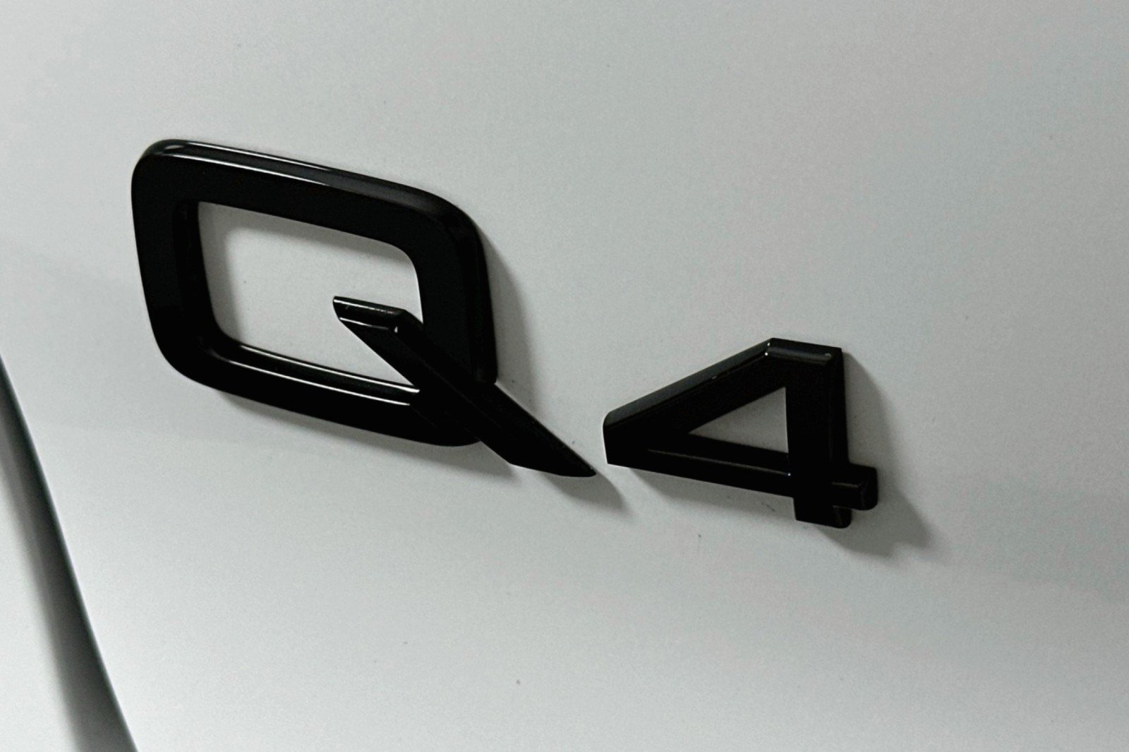 Used 2023 Audi Q4 e-tron Premium Plus w/ Premium Plus AWD/4WD image 10