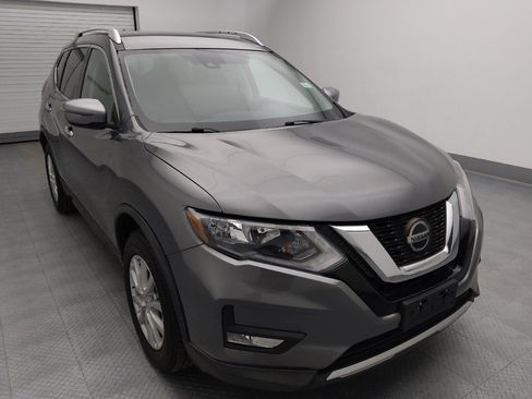 Used 2019 Nissan Rogue SV image 14