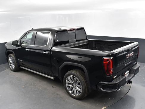 Used 2025 GMC Sierra 1500 Denali w/ Denali Reserve Package AWD/4WD image 52