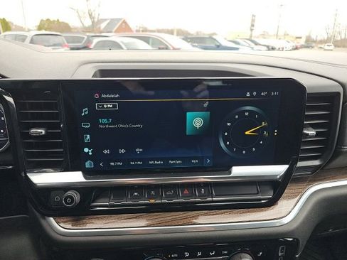 Used 2022 Chevrolet Silverado 1500 LT image 16