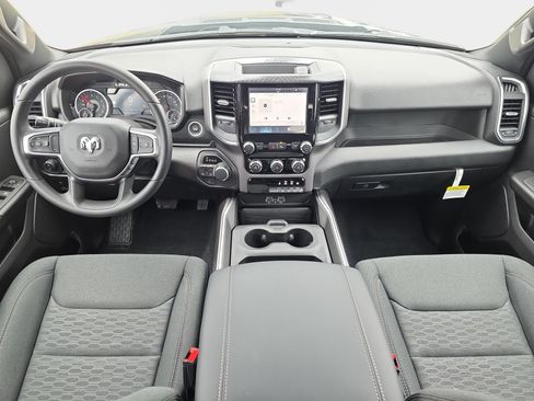 New 2026 RAM 1500 Express AWD/4WD image 10