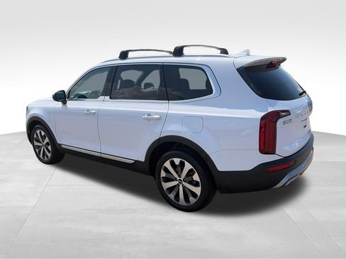 Used 2021 Kia Telluride S FWD image 3