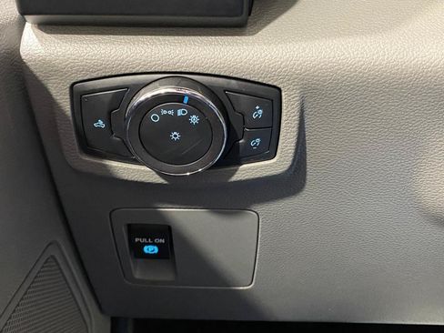 Used 2018 Ford F150 XL w/ XL Power Equipment Group AWD/4WD image 17