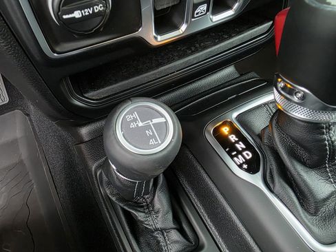 New 2026 Jeep Wrangler Unlimited Sahara AWD/4WD image 23