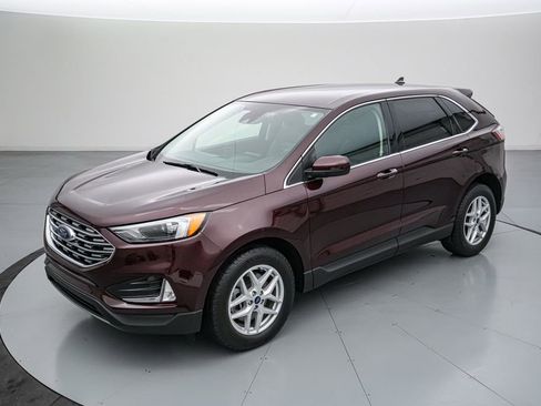 Certified 2022 Ford Edge SEL w/ Convenience Package image 8