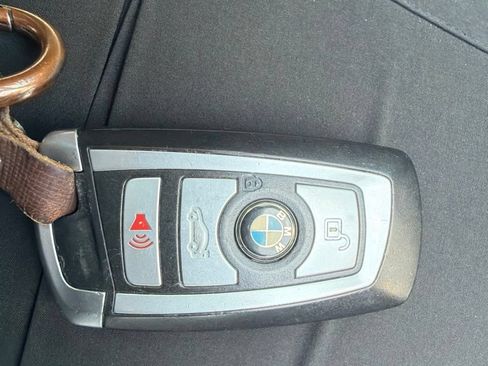 Used 2014 BMW 750Li RWD image 21