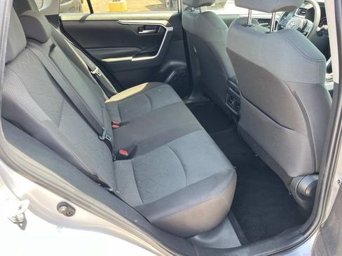 Used 2023 Toyota RAV4 XLE FWD image 24