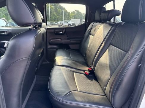 Used 2018 Toyota Tacoma TRD Pro AWD/4WD image 13