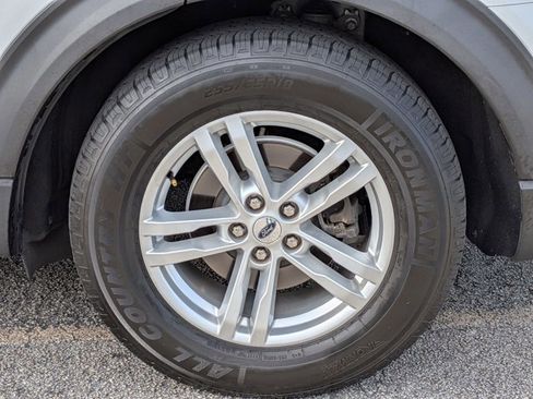 Certified 2021 Ford Explorer XLT w/ Class III Trailer Tow Package image 22