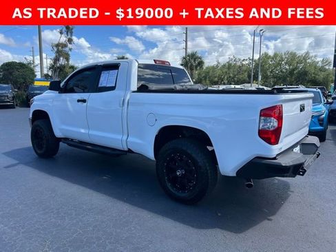 Used 2015 Toyota Tundra SR5 w/ SR5 Upgrade Package image 4