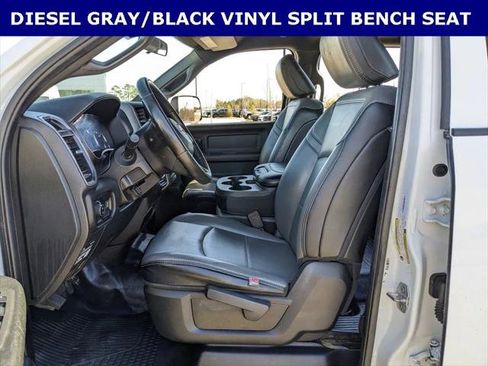 Certified 2022 RAM 2500 Tradesman w/ Chrome Appearance Group image 4