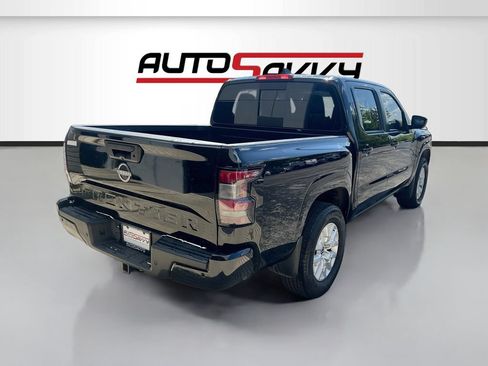 Used 2023 Nissan Frontier SV w/ SV Convenience Package AWD/4WD image 7