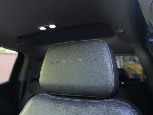Used 2020 GMC Sierra 1500 Denali AWD/4WD image 29
