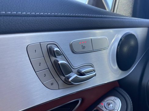 Used 2022 Mercedes-Benz GLC 300 4MATIC Coupe image 9
