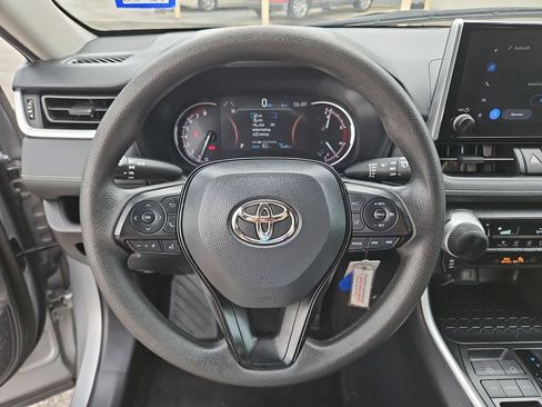 Used 2025 Toyota RAV4 LE FWD image 23