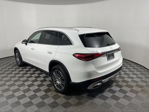 New 2026 Mercedes-Benz GLC 300 image 3