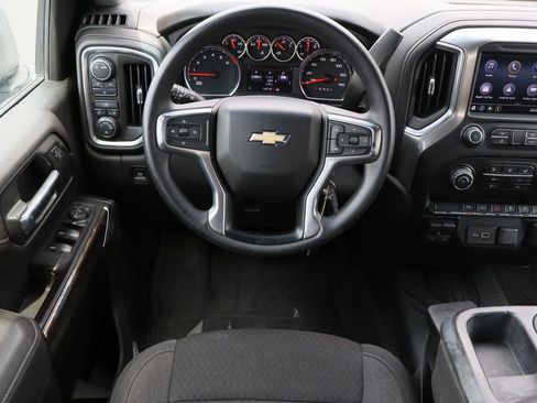 Used 2022 Chevrolet Silverado 2500 LT AWD/4WD image 23