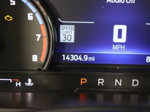 Used 2023 Ford Bronco Sport Outer Banks w/ Tech Package AWD/4WD image 36