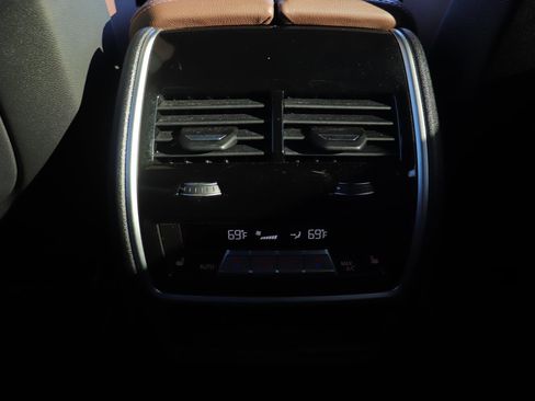 Used 2021 BMW X5 sDrive40i w/ Premium Package image 23