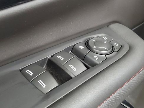 Used 2025 Chevrolet Tahoe RST w/ Comfort Package image 27