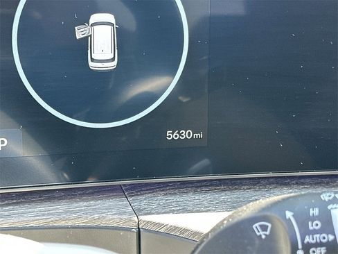 Used 2025 Hyundai Santa Fe Calligraphy image 31