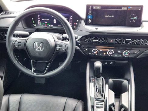 Certified 2024 Honda Accord EX-L image 27