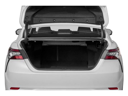 Used 2024 Toyota Camry XSE FWD image 11