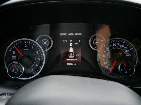 Used 2019 RAM 1500 Big Horn AWD/4WD image 19