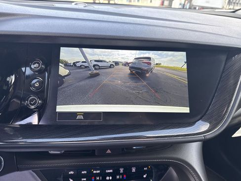 Used 2022 Buick Envision Preferred FWD image 22