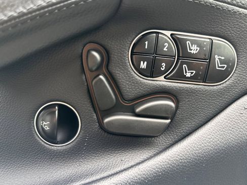 Used 2011 Mercedes-Benz SL 63 AMG image 25