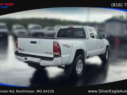 Used 2006 Toyota Tacoma 4x4 Access Cab V6 w/ TRD Sport Pkg #1 image 5