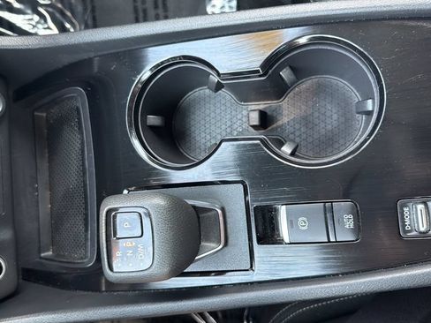 Used 2023 Nissan Rogue SV FWD image 17