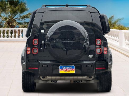 Used 2020 Land Rover Defender 110 X image 5