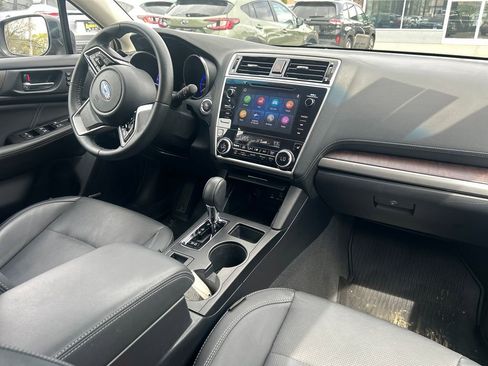 Used 2019 Subaru Outback 2.5i Limited AWD/4WD image 31