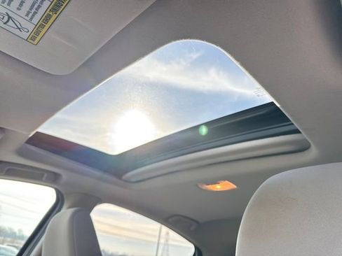 Used 2017 Honda HR-V EX image 21