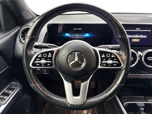 Used 2023 Mercedes-Benz GLB 250 4MATIC image 58
