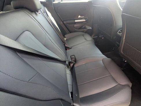 Certified 2025 Mercedes-Benz GLA 250 GLA 250 image 20